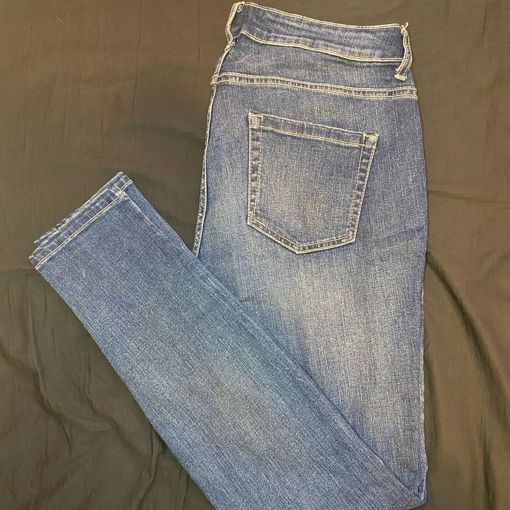 Forever 21 ripped jeans